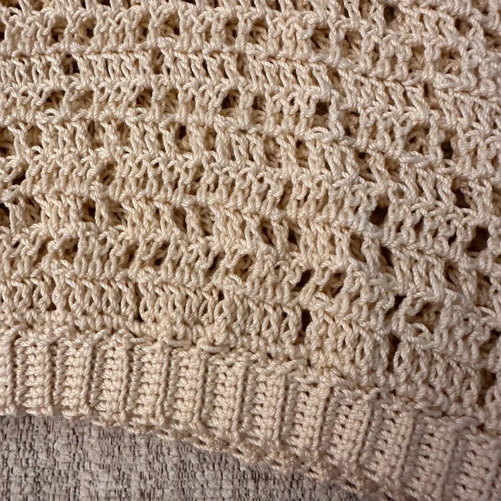 Cream crochet handmade tank top with brown buttons one of a kind never worn - Picture 2 of 4